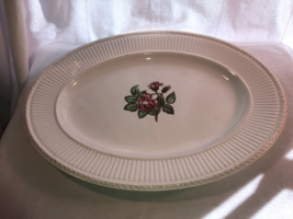 Wedgwood Moss Rose 18 Inch Platter Mint - £39.10 GBP