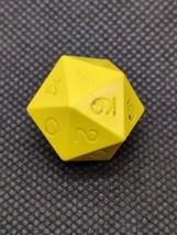 Vintage Gamescience Yellow D20 (0-9) Dice - $646.35 MXN