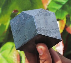 Natural Hematite Quartz Crystal Healing Cube Polished Home Decorations Gift - £78.34 GBP