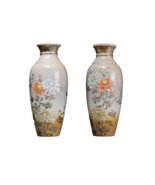 Antique Satsuma vases. Pair. Hand painted.Signed - $1,400.58 MXN