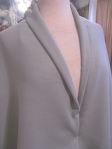 4yd Soft Pale Sage Green Italian Designer Wool Viscose Subtle Suit Fabric - £31.46 GBP