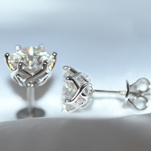 Real 0.5-1 Carat D Color Moissanite Stud Earrings For Women Top Quality 100% 925 - £40.73 GBP