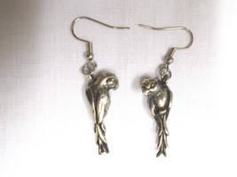 Tropical Parrot Birds 3D Jungle Cast Pewter Dangling Earrings Metal Jewelry - £7.89 GBP