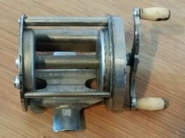 Vintage Bronson Lion LW 1800 Fishing Reel - $20.99