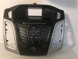 “G131” 14 FORD FOCUS  RADIO STEREO CONTROL PANEL FACE PLATE. - $65.25
