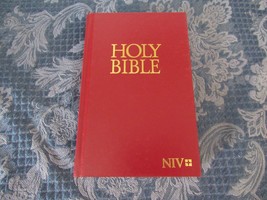 NIV Holy Bible HC 2011 Burgundy Biblica Drama Of The Bible In Six Acts - $7.91