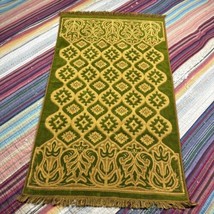 Vintage Fashion Manor Fringe Towel 60s Avocado Green Decor Collection 26x44 - £27.23 GBP