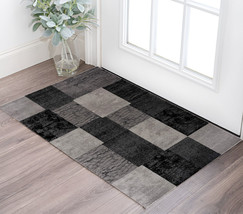 2&#39; X 3&#39; Gray and Black Geometric Washable Non Skid Area Rug - $1,331.66 MXN