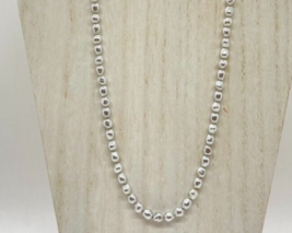 Vintage Silver Gray Pearls Simulated Pearl 25&quot; Necklace Gold Tone Barrel... - £6.96 GBP