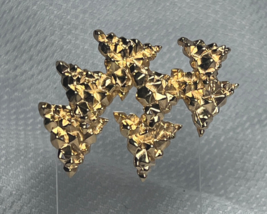 Vtg 1955-1971 Marcel Boucher 0112P Brooch Goldwash Abstract Textured Triangles - £159.83 GBP