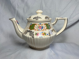 Vtg 1937- 1947  Embossed Sadler England Tea Teapot Gold Lattice Trim W/ Flowers - £127.85 GBP
