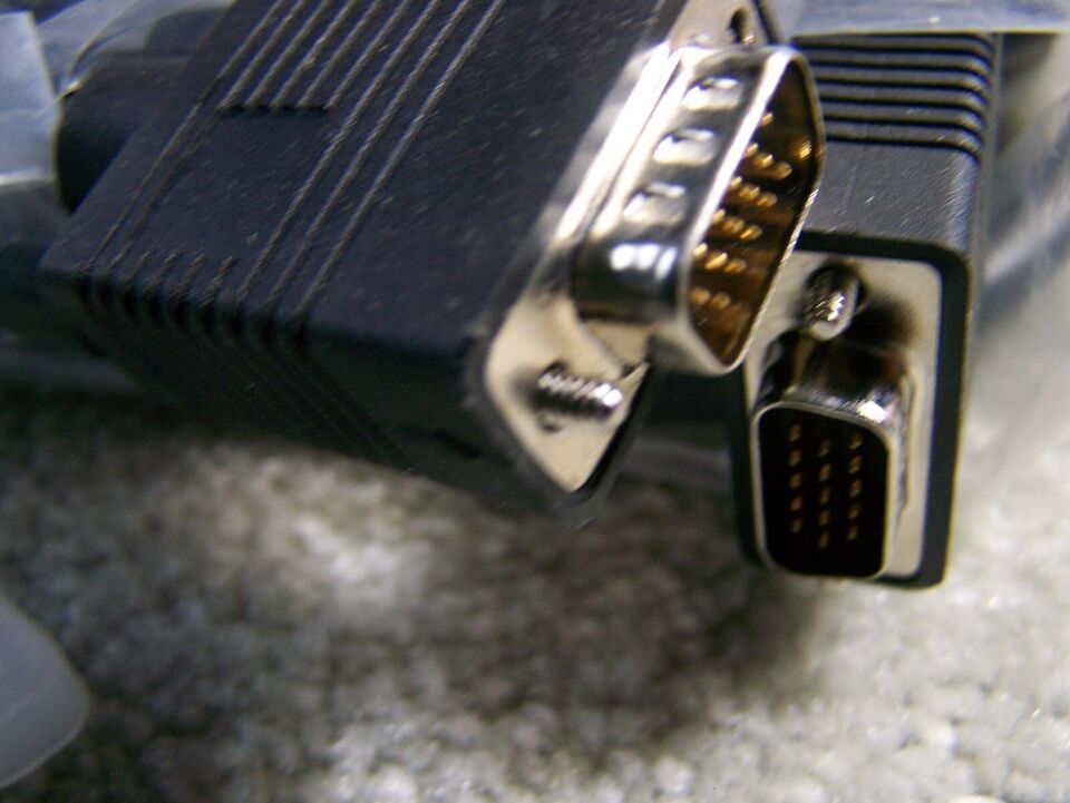 SVGA cable - 15MM - both connectors 15 male pin - new Item image 7