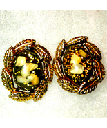 Very old vintage Gold leaf clip on earrings - $36.25 CAD
