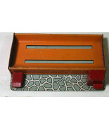 Japan Litho Painted Train Dump Station - €12,79 EUR