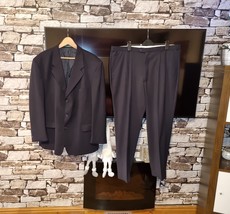 C&amp;A  Canda, man&#39;s short fitting suit, colour black - £28.30 GBP