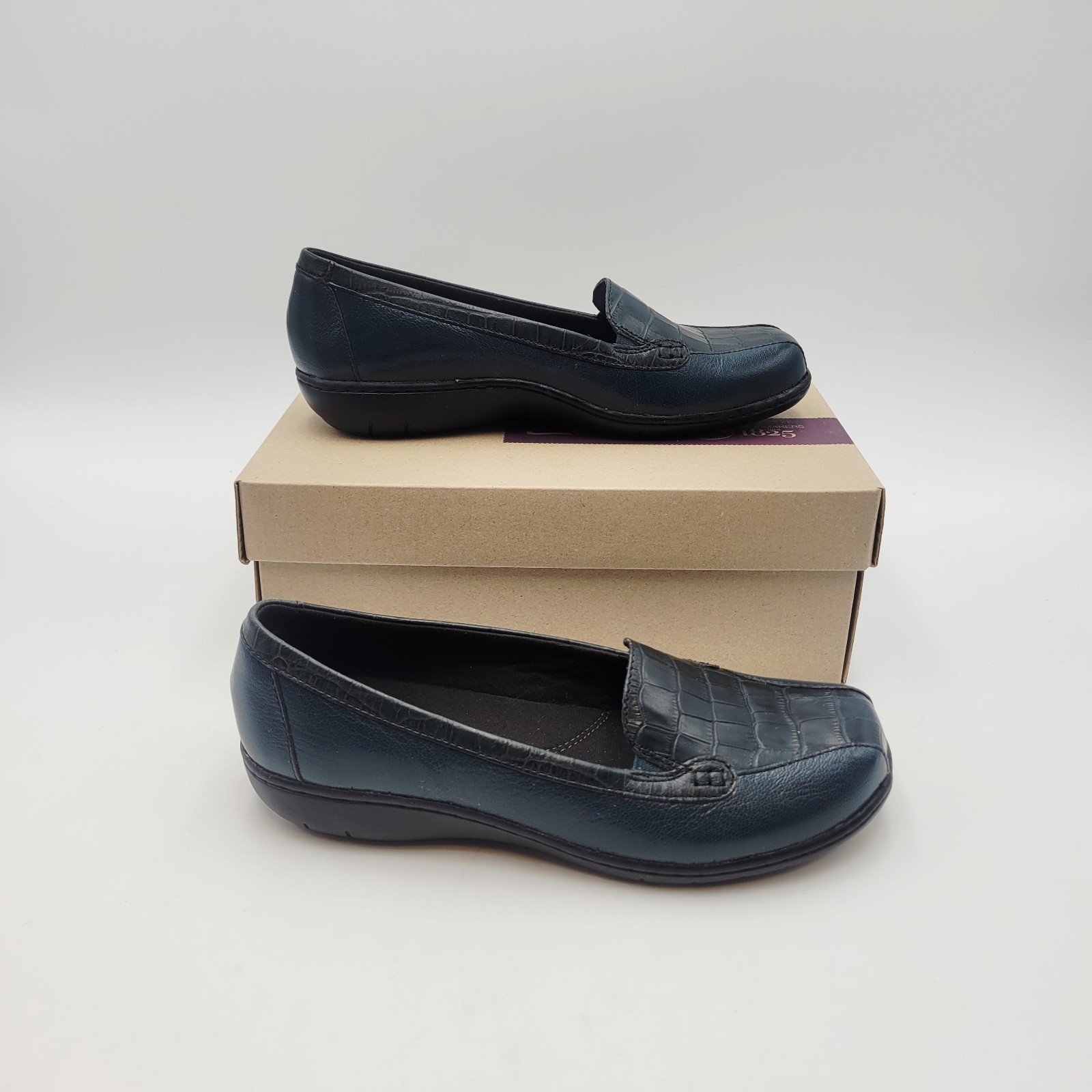 Clarks Women’s Shoes Sz 7.5 W Slip On Shoes Bayou BLUE  Item image 2