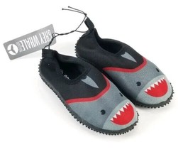 Grey Whale Boys Youth Water Shoes Sz 5/6 Shark Black Grey Beach Summer New - $7.91