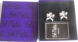 Bob Mackie Silver-tone Rhinestone Bow/Ribbon Clip-on  Earrings - £27.37 GBP