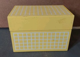 Vintage Metal Recipe Box Bryan Oh USA 5x3x4 Yellow White Alphabet Dividers - $16.70