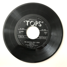 45 rpm TOPS 4 Hits Banana Boat Song Priscilla Love Me Dave Burgess Vintage Vinyl - £9.09 GBP