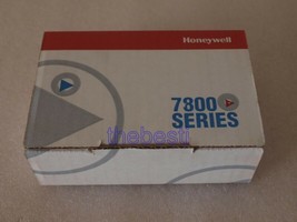 1 PC New Honeywell R7861 A 1026 Self Check Ultraviolet Flame Amplifier I... - $308.00