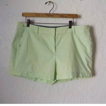 Nautica Soft Green Chinos Shorts Women size 16 Flat Front Stretch Cotton - £9.46 GBP
