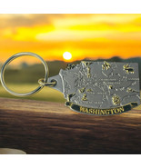 Washington State Map Cities Goldtone Embossed Pewter Souvenir Keychain - $20.22 CAD