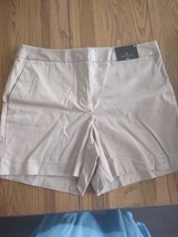 Worthington Size 12 Khaki Dress Shorts - £29.27 GBP