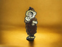 Enameled Cute  Inuit Indigenous Child Vintage Metal Pin Brooch - £16.33 GBP