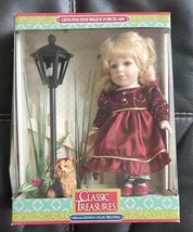 Classic Treasures - Girl Lamppost and Dog Special Edition Collectible Doll New - £26.57 GBP