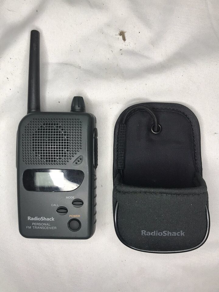 Vtg 14 Channel Radio Shack 2-way Personal Radio 21-1813 - $10.00