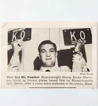 1952 Rocky Marciano Heavyweight Boxing Champion Brockton Quick Magazine ... - $386.56 MXN