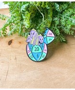 Dungeons &amp; Dragons Enamel Pin - 3 Headed Purple Dragon D20 Die Pastel Egg - $241.38 MXN