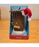 Santa&#39;s Farting Outhouse Lights &amp; Sounds Christmas Decor Toy – Big Lots New - $1,370.49 MXN