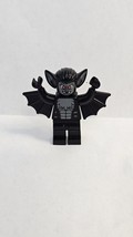 LEGO Vampire Bat Minifigure Collectible Series 8 8833 CMF Retired - $144.20 MXN