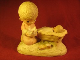 Precious Moments Porcelain Figurine 1979 CROWN HIM LORD OF ALL No Mark [... - £24.70 GBP