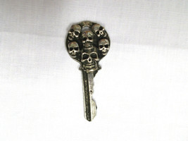 Skeleton Key With 6 Wild Gothic Human Skulls Usa Pewter Pendant Adj Necklace - £8.03 GBP