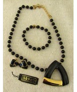 Vintage Monet 5 Piece Black Gold Jewelry Set Necklace Bracelet Earrings ... - $1,862.86 MXN