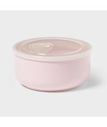 Room Essentials Food Storage Bowl with Vented Lid Pink 23oz 2pc - $227.75 MXN