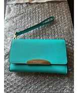 Henri Bendel Tri-Fold Wallet in Teal Color with Gold Ascents, Great cond... - $1,308.03 MXN