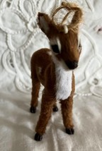 Woodland Sika Deer Ornament Brown &amp; White Faux Fur 4.5&quot; Tall - €9,68 EUR