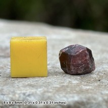 Garnet gemstone - real stone, january birth spiritual healing crystal - rp0794 - $11.32