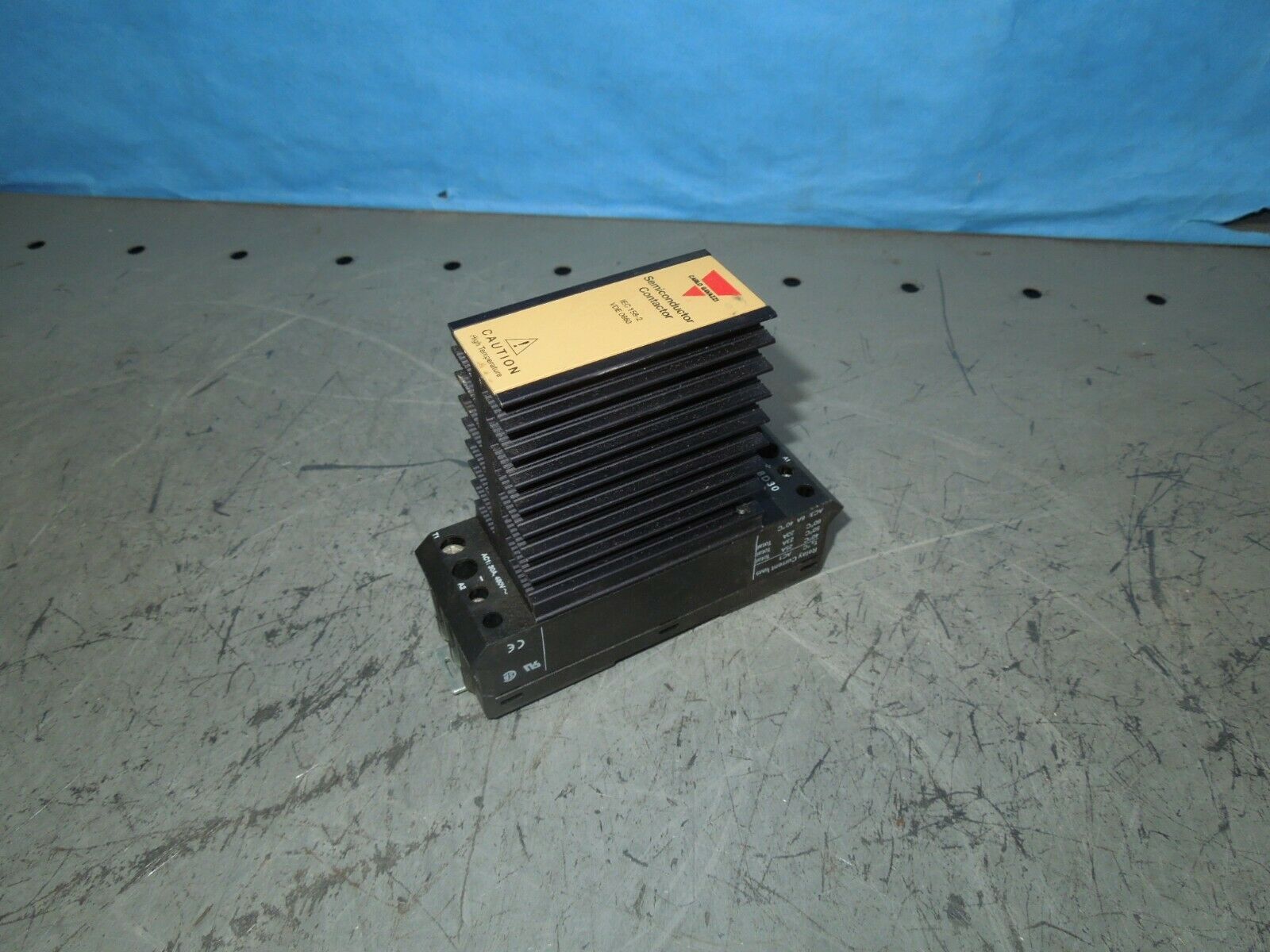 Carlo Gavazzi RN1A48D30 Semiconductor Contactor 30A 480V AC Used - $50.00