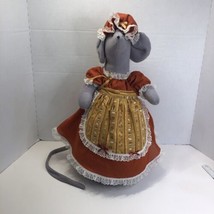 Mrs. Country Mouse Door Stop Shelf Sitter Fabric Apron Dress Hat 17&quot; - £19.32 GBP