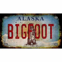 Bigfoot Alaska Novelty Mini Metal License Plate - $284.59 MXN