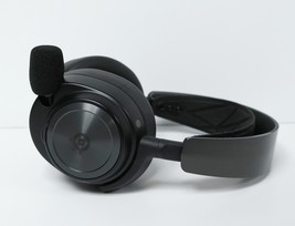 SteelSeries Arctis Nova Pro 61520 Wireless Gaming Headset Black Read image 5