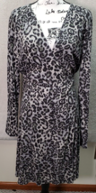 Kate &amp; Mallory Sheath Dress Womens XL Gray Leopard Print Long Sleeve Wrap V Neck - £20.54 GBP