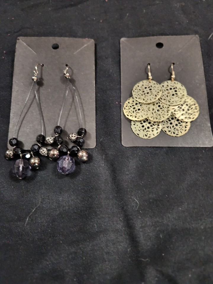 2 Pairs of Pierced Dangle Earrings.  Great condition.  Unsigned Item image 2