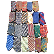 Mens Neckties 23 Pcs Assorted Brand &amp; Retail Brand Silk &amp; Poly Neckties ... - $22.76