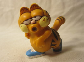 vintage 1981 Garfield &#39;Fat Cat&#39; Whistling- 2.5&quot; hard Rubber Figure - $10.00